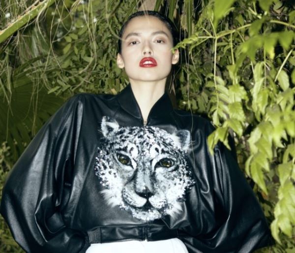 Новая коллекция Yanina Couture: вечерние платья и юбки с животным принтом
