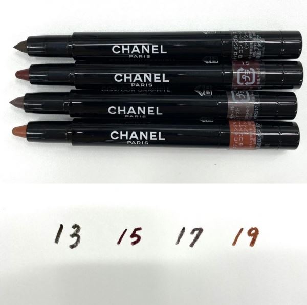 </p>
<p>                        Первая информация об осенне-зимней коллекции макияжа Chanel Fall-Winter 2021</p>
<p>                    